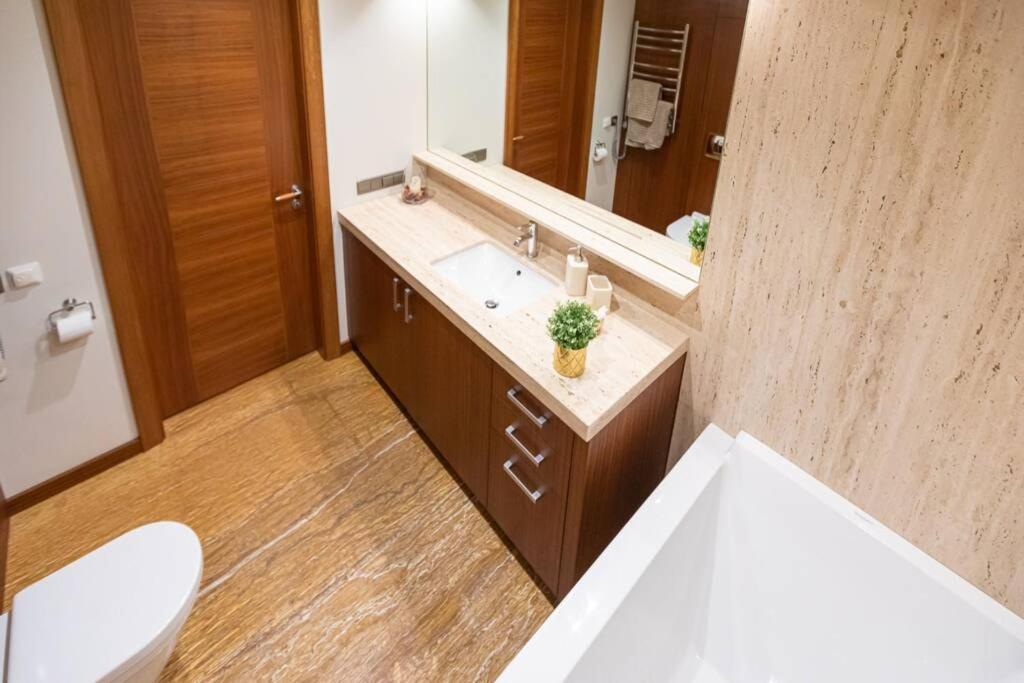 Cozy River-Side Apartment Right In Riga Dış mekan fotoğraf